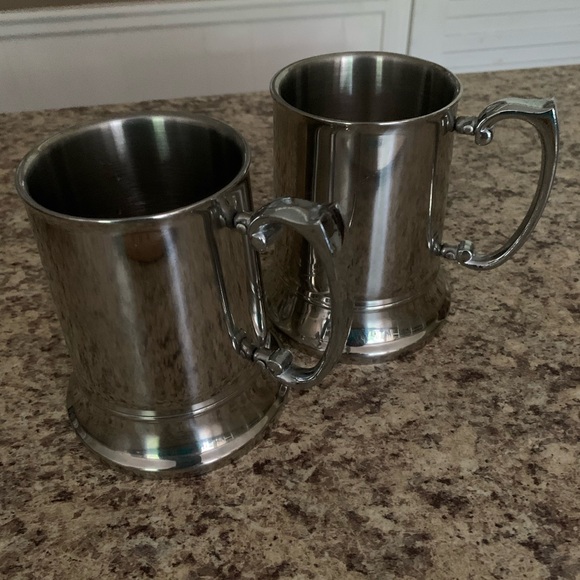 Set Of 2 Cuisinox Double Insulated Beer Mugs HOWLING WOLF BREWERY ROBERT LISA - Picture 4 of 9